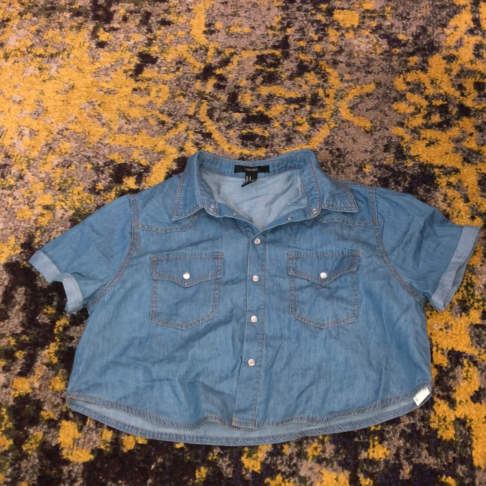 Cropped denim shirt